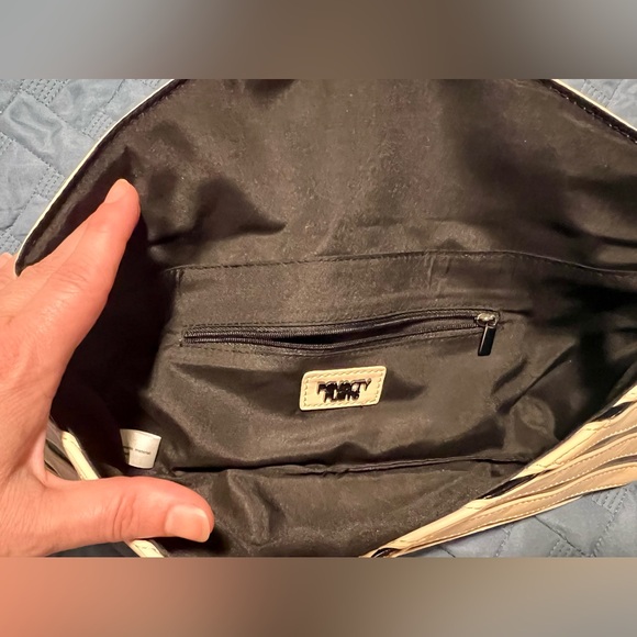 Poverty Flats envelope clutch - Picture 6 of 7